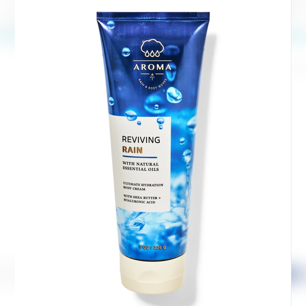 πBOGO 50% OFFππ§΄π«§Bath & Body Works "Reviving Rain" 3-piece Collection - Picture 7 of 10
